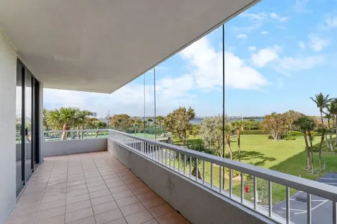 5510 N Ocean Drive Singer Island FL 33404