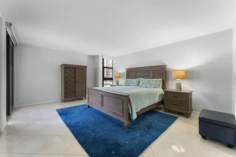 5510 N Ocean Drive Singer Island FL 33404