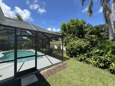 2900 21st Lane Vero Beach FL 32960