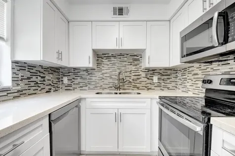 21 Brittany A Court Delray Beach FL 33446