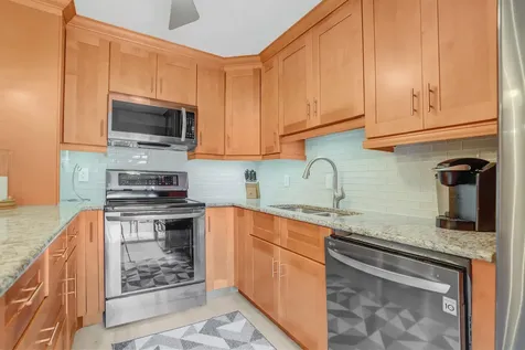 825 Center Street Jupiter FL 33458