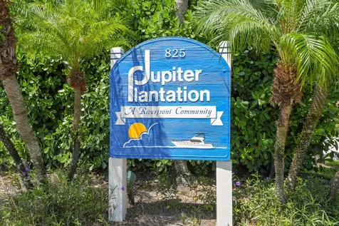 825 Center Street Jupiter FL 33458