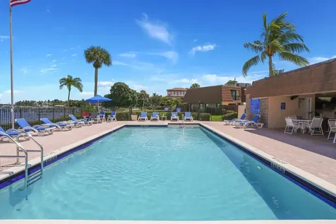 825 Center Street Jupiter FL 33458