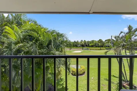 704 Clubhouse Circle Jupiter FL 33477