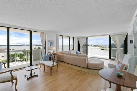 115 Lakeshore Drive North Palm Beach FL 33408