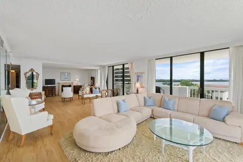 115 Lakeshore Drive North Palm Beach FL 33408