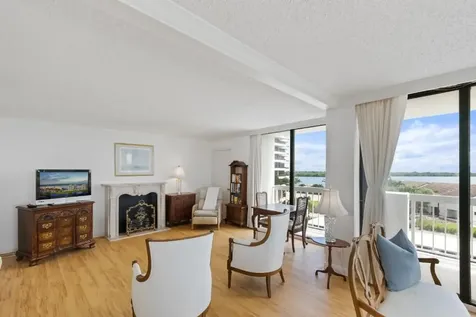 115 Lakeshore Drive North Palm Beach FL 33408