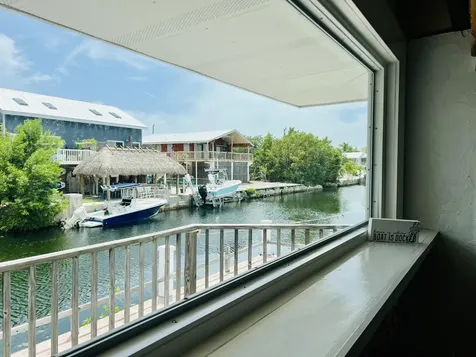 1540 Lantana Lane Big Pine Key FL 33043