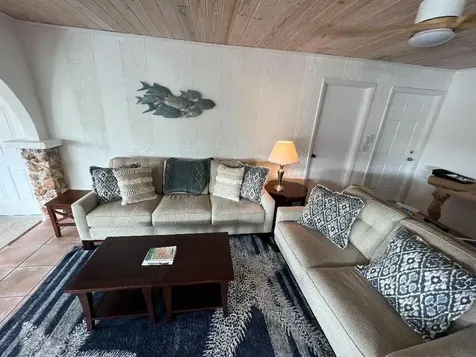 1540 Lantana Lane Big Pine Key FL 33043