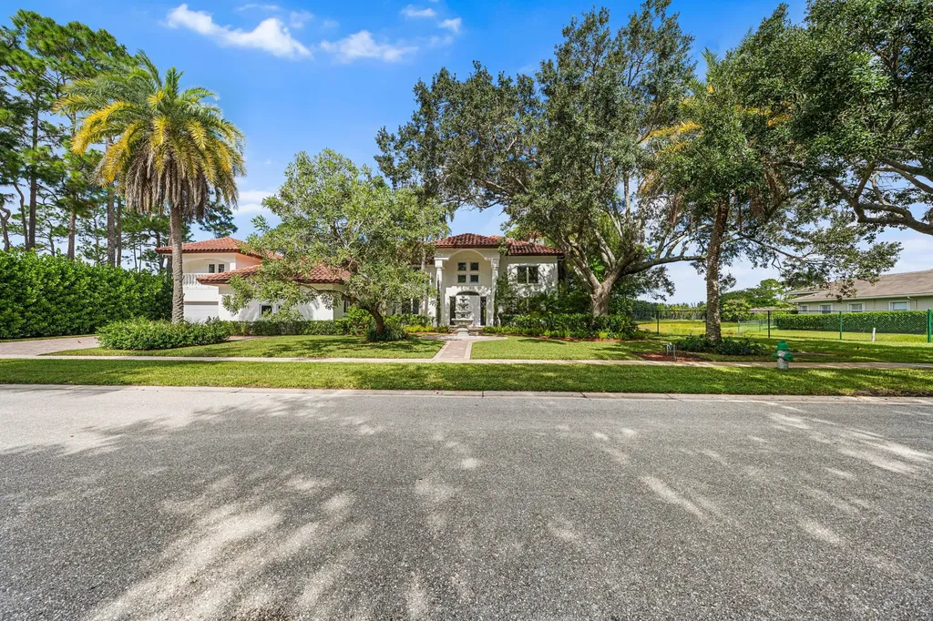 6123 Wildcat Run West Palm Beach FL 33412