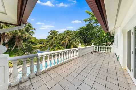 6123 Wildcat Run West Palm Beach FL 33412
