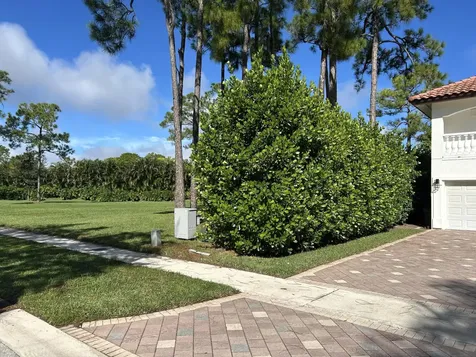 6123 Wildcat Run West Palm Beach FL 33412