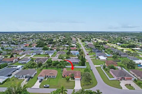 1298 Sw Patricia Avenue Port Saint Lucie FL 34953
