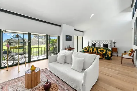 1924 Presidential Way West Palm Beach FL 33401