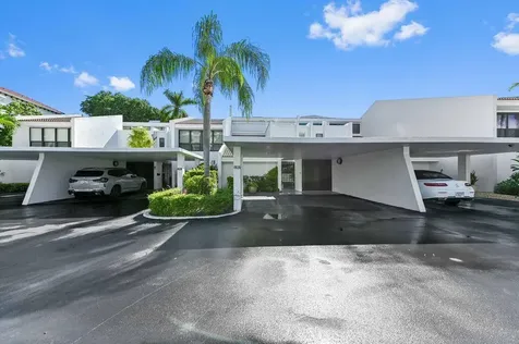 1924 Presidential Way West Palm Beach FL 33401