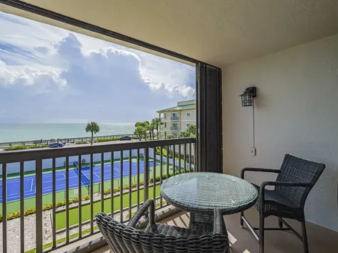 4141 Ocean Drive Vero Beach FL 32963
