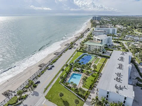 4141 Ocean Drive Vero Beach FL 32963