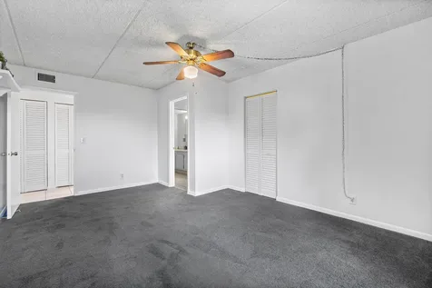 1876 Fairview Villas Drive Palm Springs FL 33406