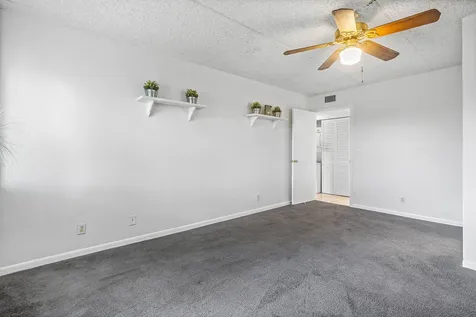 1876 Fairview Villas Drive Palm Springs FL 33406
