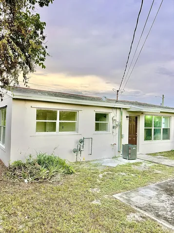 1210 W 26th Court Riviera Beach FL 33404