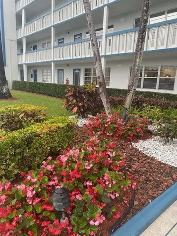 1012 Lincoln A Boca Raton FL 33434