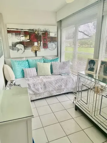 1012 Lincoln A Boca Raton FL 33434