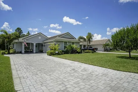 2652 Conifer Drive Fort Pierce FL 34951
