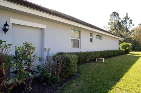 2652 Conifer Drive Fort Pierce FL 34951