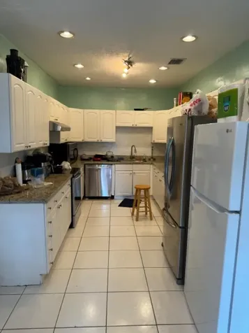 548 NW 2nd Way Deerfield Beach FL 33441