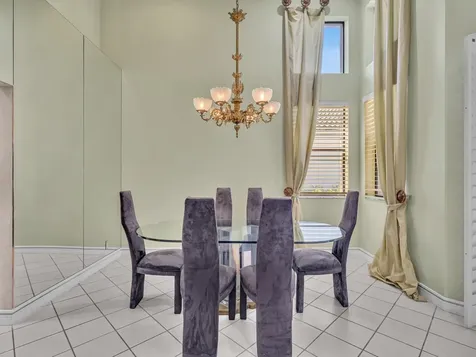 10122 Spyglass Way Boca Raton FL 33498