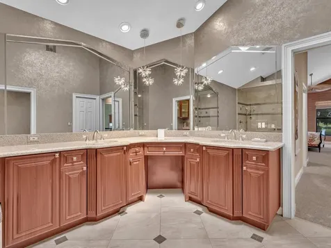 10122 Spyglass Way Boca Raton FL 33498