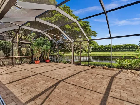 10122 Spyglass Way Boca Raton FL 33498