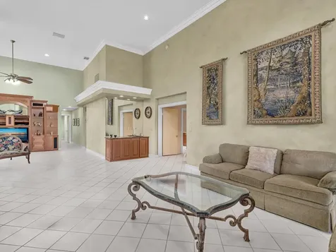 10122 Spyglass Way Boca Raton FL 33498