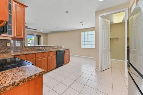 8639 Tally Ho Lane Royal Palm Beach FL 33411