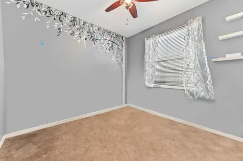 8639 Tally Ho Lane Royal Palm Beach FL 33411