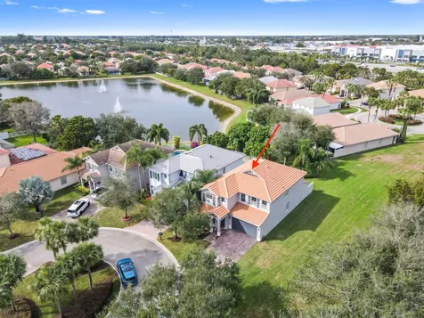 8639 Tally Ho Lane Royal Palm Beach FL 33411