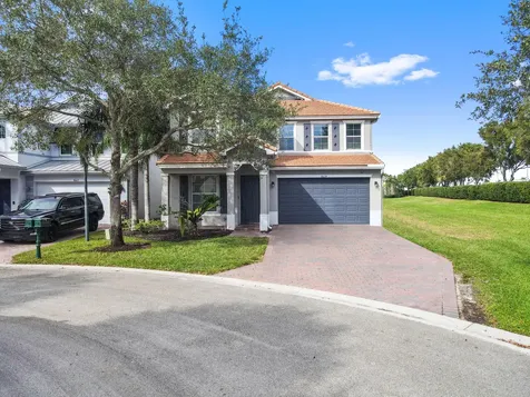 8639 Tally Ho Lane Royal Palm Beach FL 33411