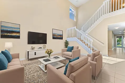 8639 Tally Ho Lane Royal Palm Beach FL 33411