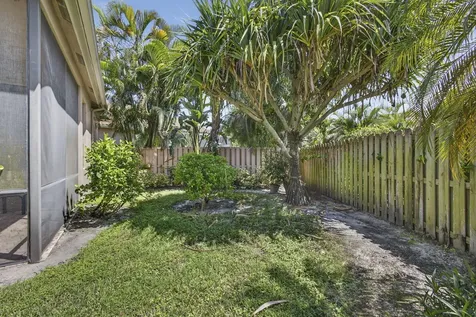 4548 Barclay Fair Way Lake Worth FL 33449