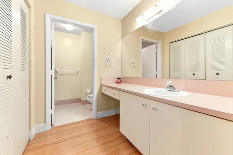 3325 Nw 79th Way Davie FL 33024