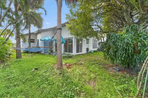 3325 Nw 79th Way Davie FL 33024
