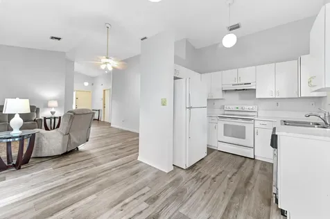 3325 Nw 79th Way Davie FL 33024