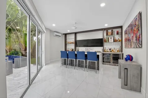 6529 Nw 40th Court Boca Raton FL 33496