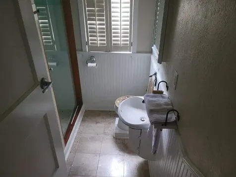 121 S B Street Lake Worth Beach FL 33460