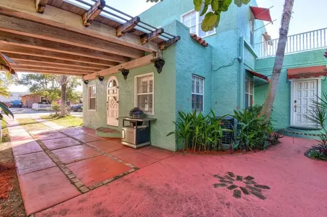 121 S B Street Lake Worth Beach FL 33460
