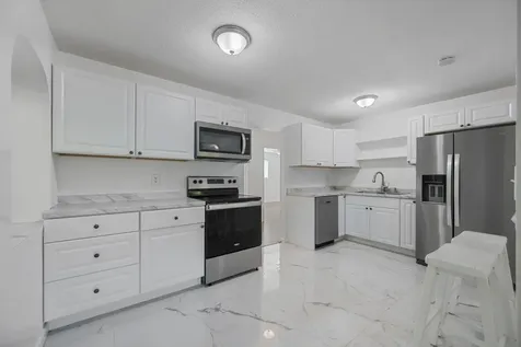 1408 Sw Palm City Road Stuart FL 34994