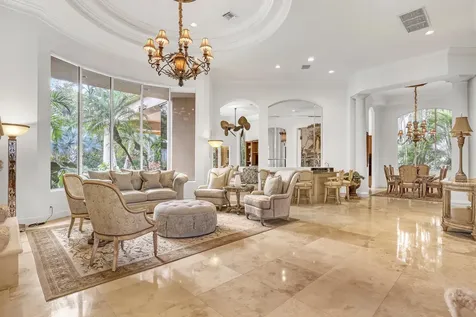 105 Remo Place Palm Beach Gardens FL 33418