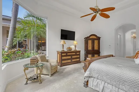 105 Remo Place Palm Beach Gardens FL 33418
