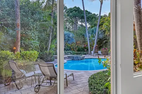 105 Remo Place Palm Beach Gardens FL 33418