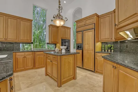105 Remo Place Palm Beach Gardens FL 33418